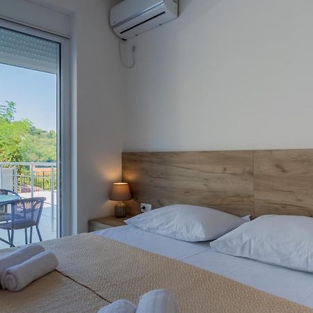 Grejm Lux Family Apartments Petrovac Exteriér fotografie